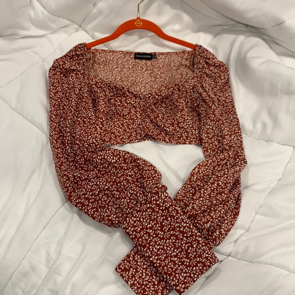 Pretty little thing crop top